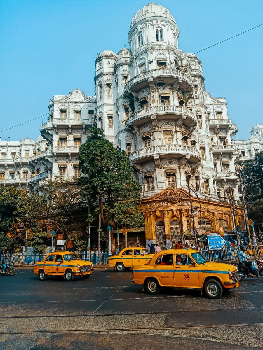 assurance taxi